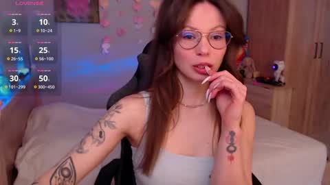 toxkiss online show from February 24, 2026, 8:56 am