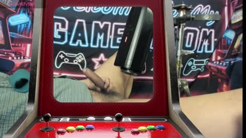 Snapshot of toysformycock chatting on December 5, 2024, 7:05 am ToysForMyCock online show from December 5, 2024, 7:05 am