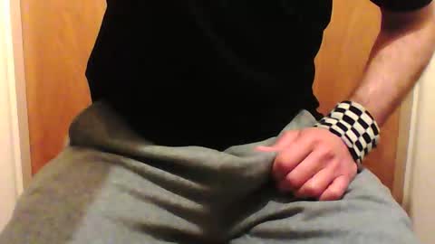 Snapshot of trackielad21 chatting on November 13, 2025, 7:40 am trackielad online show from November 13, 2025, 7:40 am