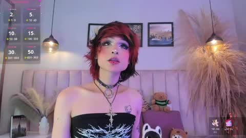 Snapshot of tracy_lee_ chatting on April 21, 2026, 8:44 pm Tracy online show from April 21, 2026, 8:44 pm