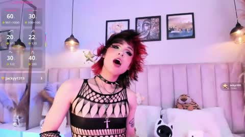 Snapshot of tracy_lee_ chatting on May 20, 2026, 9:10 pm Tracy online show from May 20, 2026, 9:10 pm
