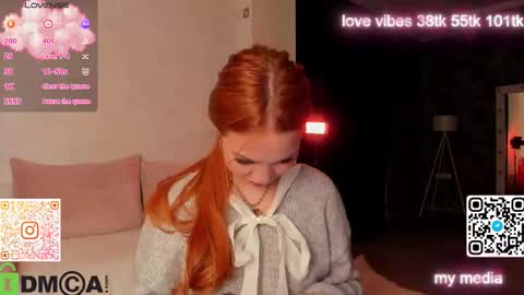 Snapshot of tracy_tay1or chatting on October 14, 2025, 12:33 am Tracy GMT2 Mon 3 AM - 4 PM Tue 3 AM - 4 PM Wed 3 AM - 4 PM Thur 3 AM - 4 PM Fri 3 AM - 4 PM online show from October 14, 2025, 12:33 am