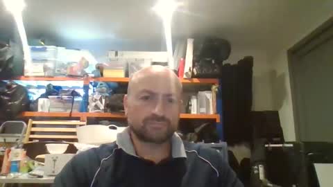 tradiedan2023 online show from November 25, 2025, 1:38 am