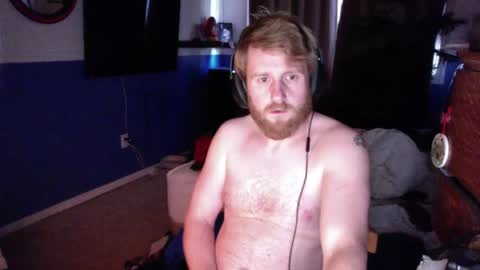 Snapshot of tragicallyhard chatting on October 29, 2025, 9:16 pm tragicallyhard online show from October 29, 2025, 9:16 pm