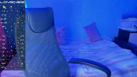 Kate online show from September 23, 2025, 6:27 am