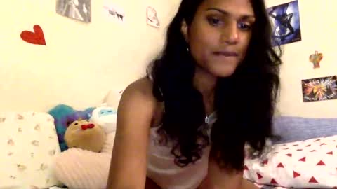 transamoure online show from June 27, 2026, 2:16 am