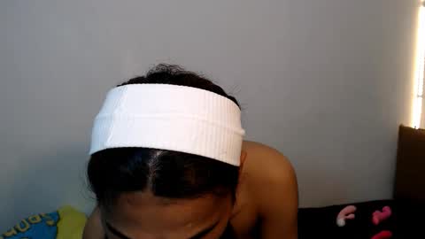 GEN LUXS online show from November 13, 2025, 6:51 pm