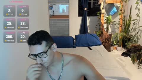 Snapshot of travis_bakerr chatting on December 9, 2024, 12:34 am travis bakerr online show from December 9, 2024, 12:34 am