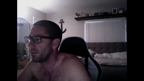 Snapshot of traviskenn chatting on December 29, 2024, 7:53 pm TravisKenn online show from December 29, 2024, 7:53 pm