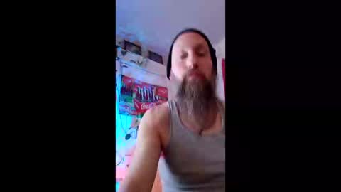 travism211 online show from March 18, 2026, 6:44 pm