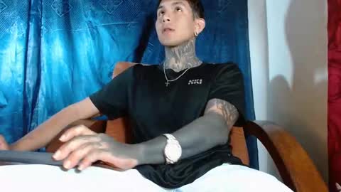 Snapshot of travistanner28 chatting on December 9, 2024, 2:13 am TRAV - INDEPENDENT MODEL online show from December 9, 2024, 2:13 am