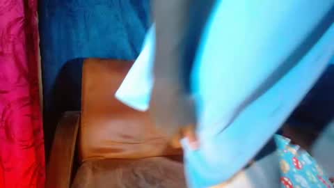 Snapshot of travistanner28 chatting on February 5, 2025, 9:29 pm TRAV - INDEPENDENT MODEL online show from February 5, 2025, 9:29 pm