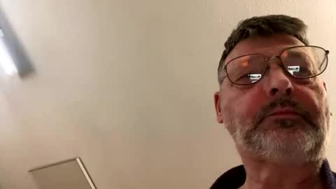 Snapshot of trebgeis1 chatting on February 9, 2025, 5:29 am trebgeis1 online show from February 9, 2025, 5:29 am