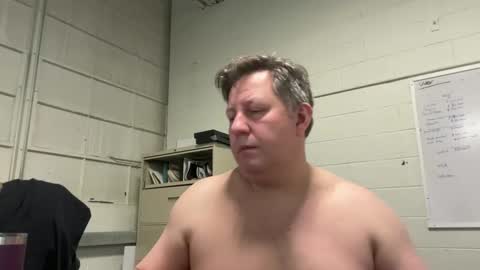 Snapshot of treborinthesky chatting on March 10, 2025, 2:16 pm treborinthesky online show from March 10, 2025, 2:16 pm