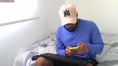 Hunter man online show from March 27, 2026, 7:02 pm