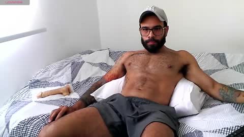 Hunter man online show from March 30, 2026, 4:52 pm