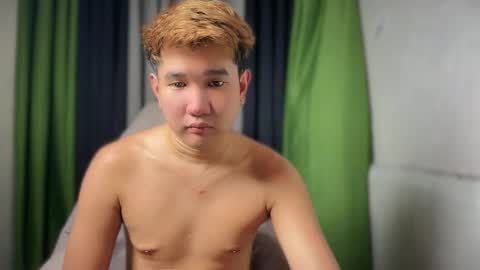 trebz_01 online show from March 16, 2026, 5:44 am