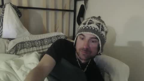 TreeHugger queer online show from November 23, 2025, 3:39 am