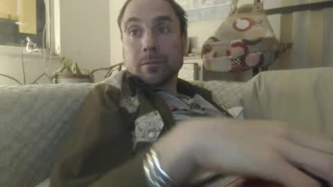 TreeHugger queer online show from December 5, 2025, 7:50 am