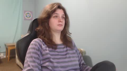 TreeJeanne online show from February 21, 2025, 2:16 pm