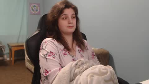 TreeJeanne online show from March 7, 2025, 1:09 am