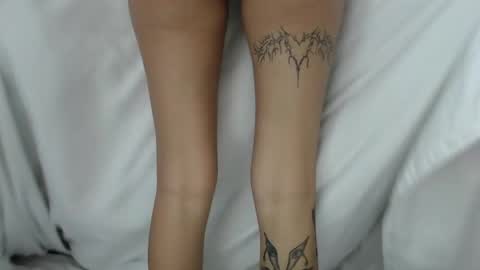 Sarah And Jon online show from December 31, 2024, 4:16 am