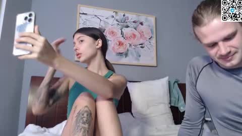 Sarah And Jon online show from March 8, 2025, 2:45 am