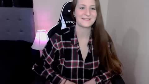 tressabelle online show from November 25, 2025, 2:39 pm