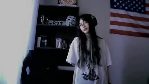 Snapshot of tressiedelaremore chatting on June 16, 2026, 6:49 am Megan online show from June 16, 2026, 6:49 am