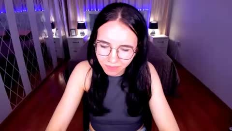 TriciaDaisy online show from June 13, 2026, 8:34 am
