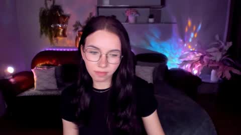 TriciaDaisy online show from June 29, 2026, 9:59 am