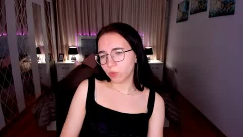 TriciaDaisy online show from July 10, 2026, 3:58 pm