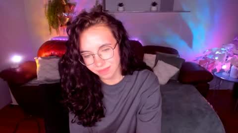 TriciaDaisy online show from July 20, 2026, 10:39 am
