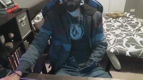 J online show from December 6, 2024, 7:10 am