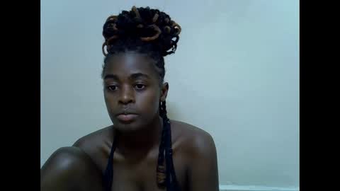 Snapshot of trickle_star chatting on March 1, 2026, 8:44 pm Asteric online show from March 1, 2026, 8:44 pm