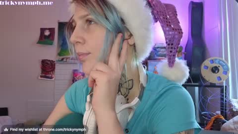 Snapshot of tricky_nymph chatting on December 4, 2024, 10:08 pm Cassie online show from December 4, 2024, 10:08 pm