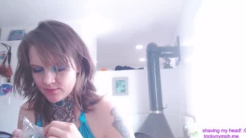 Snapshot of tricky_nymph chatting on September 12, 2025, 9:15 pm Cassie online show from September 12, 2025, 9:15 pm