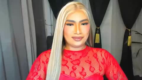 Tricxie online show from October 8, 2025, 6:49 pm