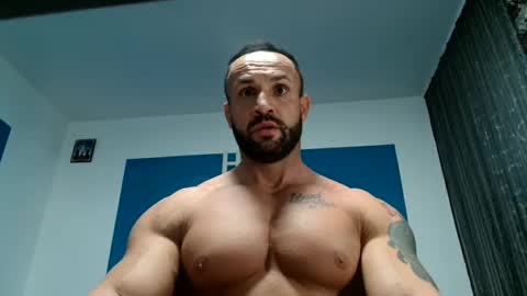 Snapshot of tridentmuscles chatting on December 11, 2024, 11:00 pm tridentmuscles online show from December 11, 2024, 11:00 pm