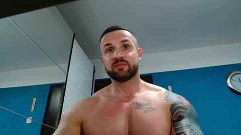 Snapshot of tridentmuscles chatting on February 20, 2025, 9:42 pm tridentmuscles online show from February 20, 2025, 9:42 pm