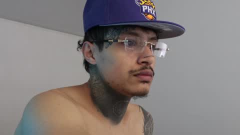 Snapshot of trieone chatting on December 2, 2024, 1:46 pm - trieone online show from December 2, 2024, 1:46 pm