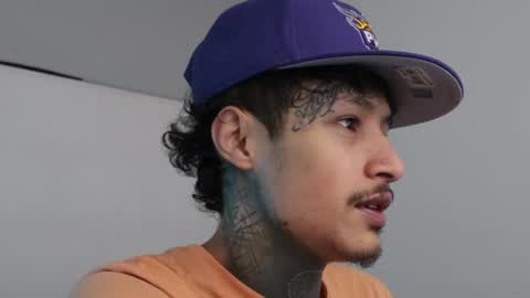 Snapshot of trieone chatting on February 14, 2025, 5:30 am - trieone online show from February 14, 2025, 5:30 am