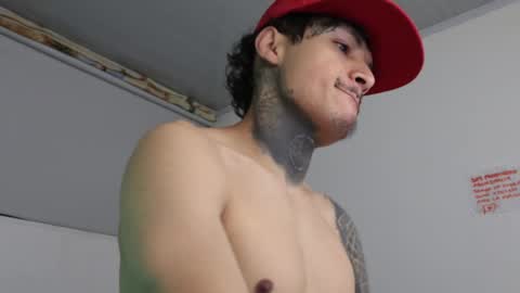 Snapshot of trieone chatting on March 7, 2025, 7:08 am - trieone online show from March 7, 2025, 7:08 am