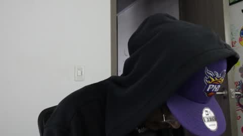 Snapshot of trieone chatting on September 22, 2025, 11:34 am - trieone online show from September 22, 2025, 11:34 am