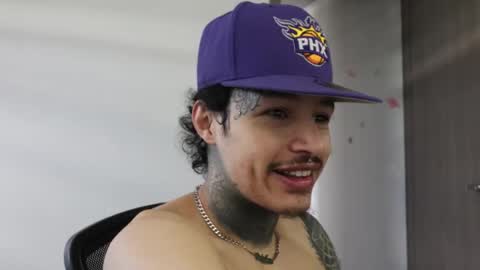 Snapshot of trieone chatting on September 24, 2025, 5:16 pm - trieone online show from September 24, 2025, 5:16 pm