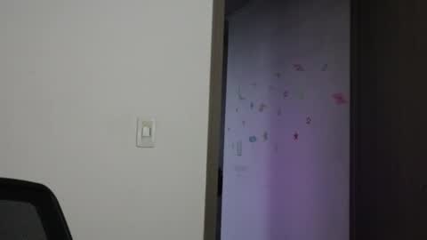 Snapshot of trieone chatting on September 28, 2025, 11:10 pm - trieone online show from September 28, 2025, 11:10 pm