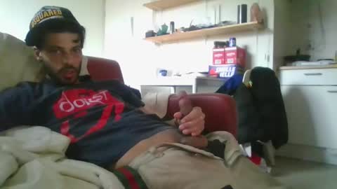 triestjoe online show from April 3, 2026, 3:54 pm