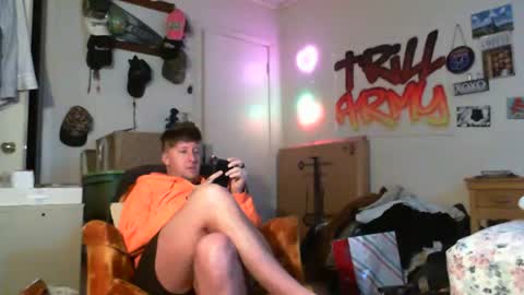 Snapshot of trillnonymau5 chatting on January 22, 2025, 10:50 am trillnonymau5 online show from January 22, 2025, 10:50 am