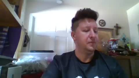 Snapshot of trillnonymau5 chatting on January 24, 2025, 5:11 pm trillnonymau5 online show from January 24, 2025, 5:11 pm