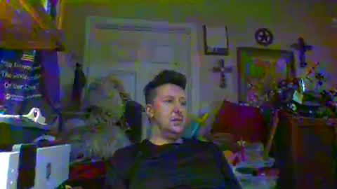 Snapshot of trillnonymau5 chatting on January 27, 2025, 12:33 am trillnonymau5 online show from January 27, 2025, 12:33 am